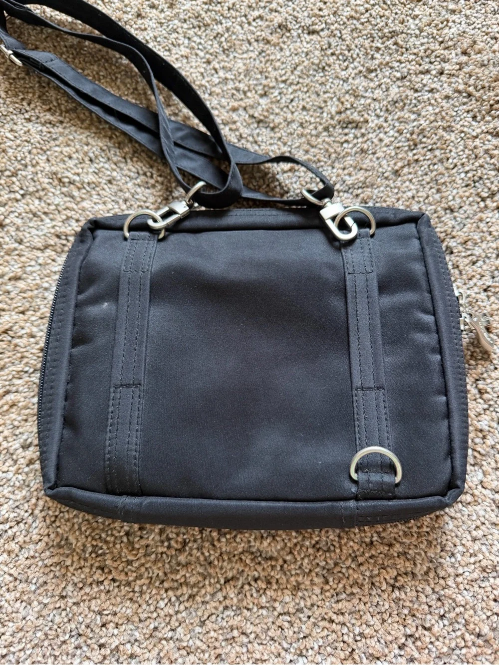 BAGGALLINI Black Nylon Multi-Pocket Convertible Crossbody Shoulder Bag